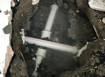 温泉阳台漏水维修公司为您分享楼上楼下漏水怎么处理